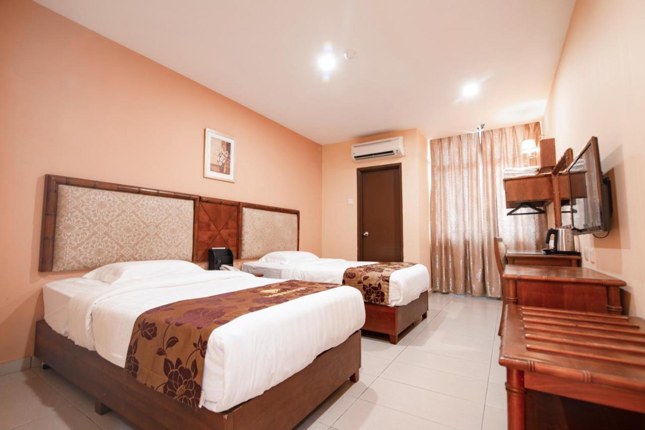 Terra Nova Hotel Malacca Room photo