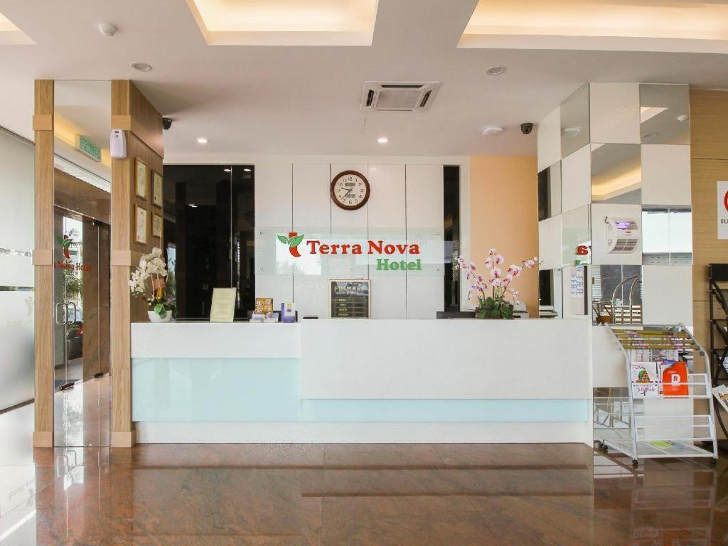 Terra Nova Hotel Malacca Exterior photo