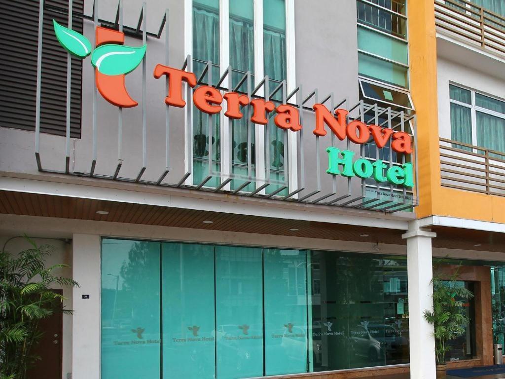 Terra Nova Hotel Malacca Exterior photo