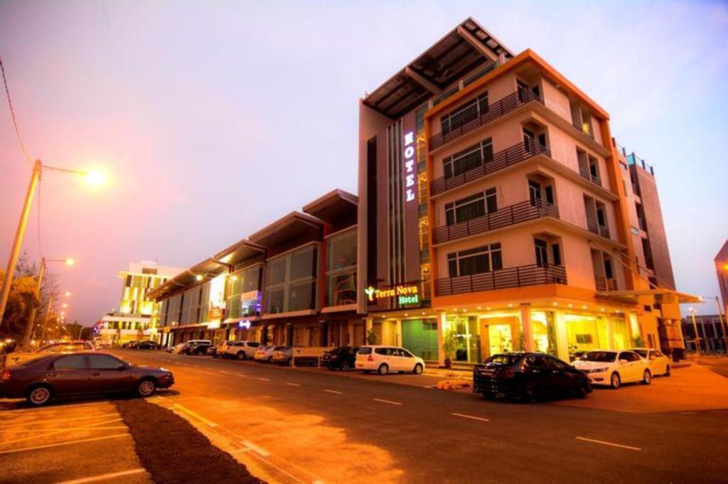 Terra Nova Hotel Malacca Exterior photo